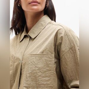 Athleta Lunar Sheen Snap Up Shirt, Size Medium, NWOT, Size M